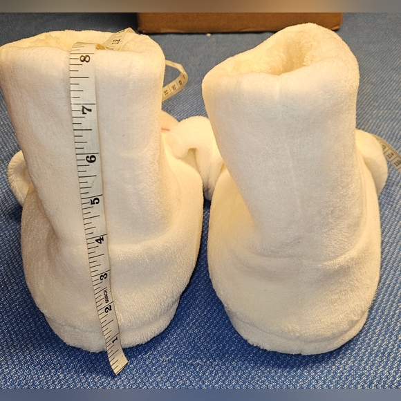 Cinnamoroll Plush Slipper Boots szXL Never Wore Sold Out Online Will Go Quick! - Picture 3 of 8